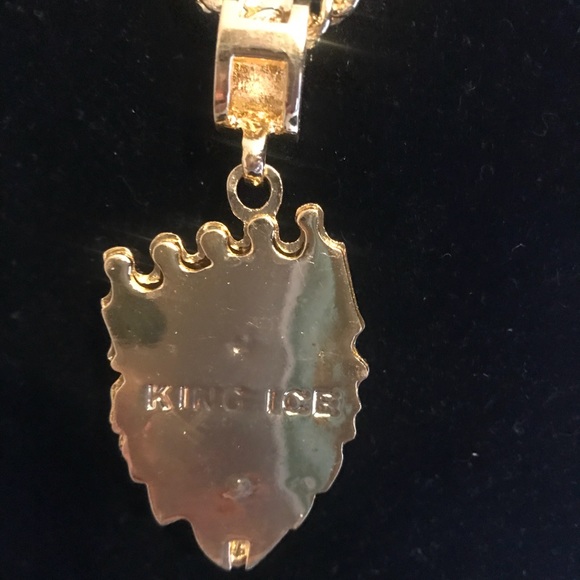 Brand New Gold Lion With Crown ๐ - Picture 6 of 8